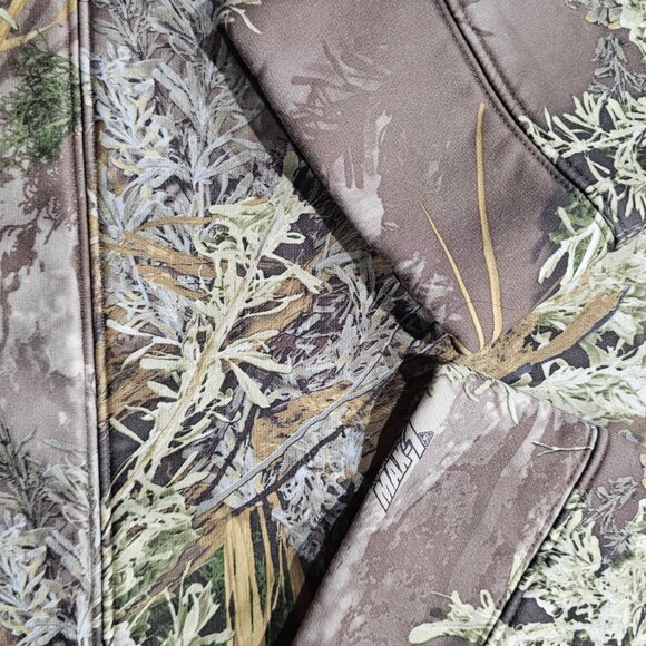 Camo Under Armour Sweater - Picture 2 of 5